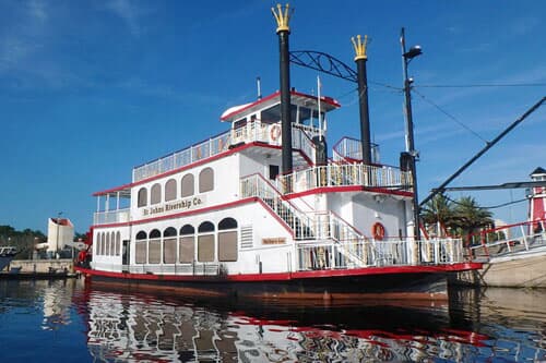 Mount Dora, Río St Johns y Icon Park