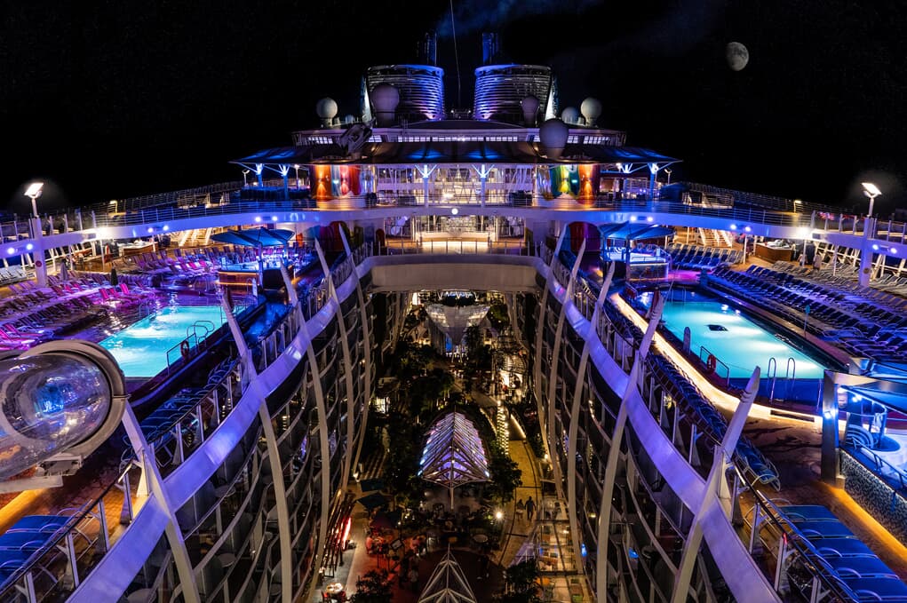 Royal Caribbean Symphony of the Seas Cruise | Quinceañeras Cruises